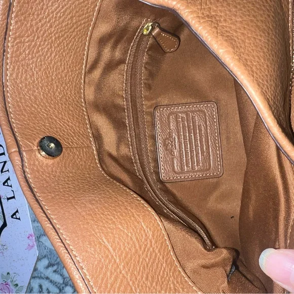 Coach Madison Phoebe Dalton 31 Leather Tan Handbag - Picture 10 of 11